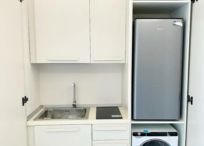 Tiffany & Babylon Luxury Stay